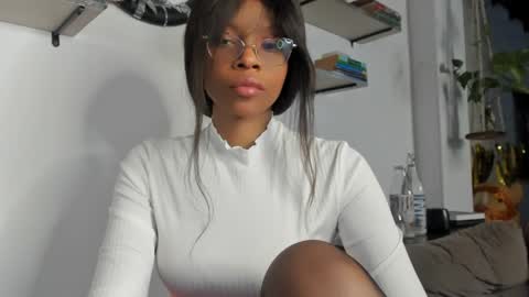 Snapshot of bellahproudly chatting on May 2026 09:11:02 PM Bellah online show from May 2026 09:11:02 PM
