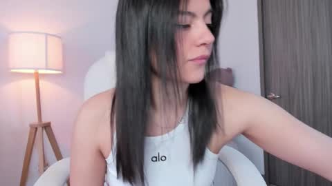 Bella Mia online show from February 2026 02:59:01 PM