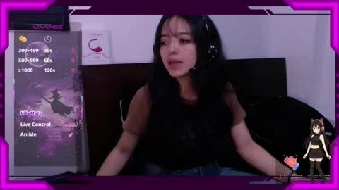 Bella Monteluna online show from November 2025 03:05:01 AM