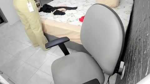 Snapshot of bellaprettty chatting on January 2025 09:55:02 PM Bella Angelycal online show from January 2025 09:55:02 PM