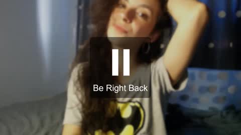 Snapshot of bellaqueen0701 chatting on February 2025 11:01:02 AM bellaqueen0701 online show from February 2025 11:01:02 AM