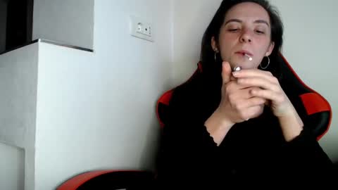 Snapshot of bellaqueen0701 chatting on February 2025 05:56:02 AM bellaqueen0701 online show from February 2025 05:56:02 AM