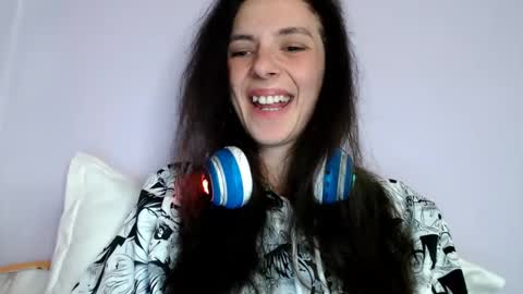 Snapshot of bellaqueen0701 chatting on March 2025 01:01:01 AM bellaqueen0701 online show from March 2025 01:01:01 AM