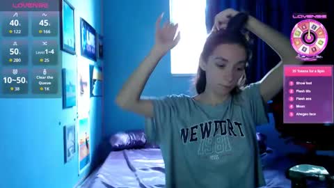 Snapshot of bellaqueen0701 chatting on September 2025 09:31:01 AM bellaqueen0701 online show from September 2025 09:31:01 AM