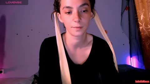 Snapshot of bellaqueen0701 chatting on November 2025 08:52:02 PM bellaqueen0701 online show from November 2025 08:52:02 PM