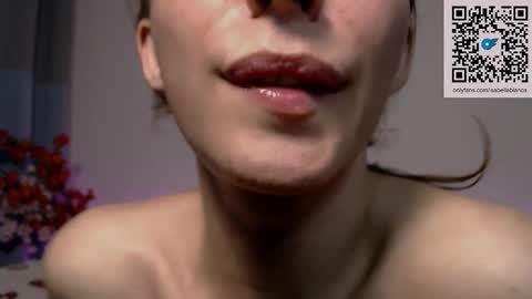 Snapshot of bellaqueen0701 chatting on February 2026 04:38:01 AM bellaqueen0701 online show from February 2026 04:38:01 AM