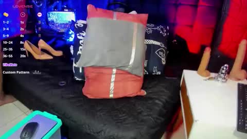 Snapshot of bellaqueen_sex chatting on May 2026 06:42:02 AM bellaqueen_sex online show from May 2026 06:42:02 AM
