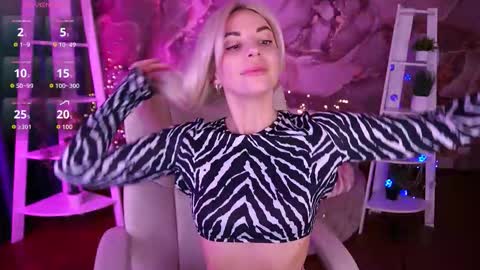 Bella online show from February 2026 09:07:01 PM