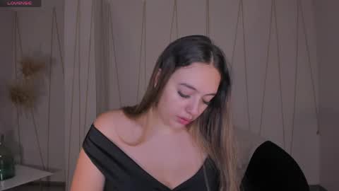  Bella Rose  online show from May 2026 03:12:01 AM