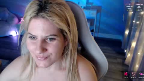 Snapshot of bellastar84 chatting on February 2026 11:50:01 AM Starr40 online show from February 2026 11:50:01 AM