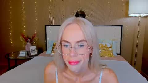 Bella online show from June 2026 12:49:01 AM