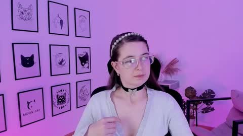 Snapshot of bellatrixllestrange chatting on December 2024 09:35:02 AM Bella. Ntmu online show from December 2024 09:35:02 AM