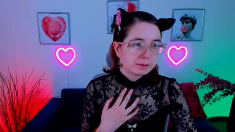 Snapshot of bellatrixllestrange chatting on December 2024 04:46:02 PM Bella. Ntmu online show from December 2024 04:46:02 PM