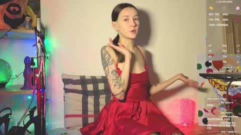 Snapshot of bellaward2 chatting on December 2025 09:10:02 PM MY OLD PAGE IS NO LONGER. THIS IS MY NEW online show from December 2025 09:10:02 PM