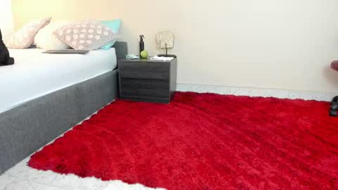 Bella Wild online show from March 2026 12:19:02 PM