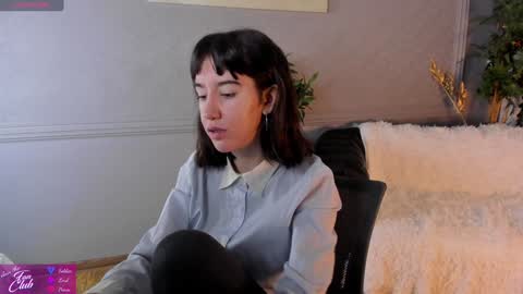 Snapshot of belle_via chatting on January 2025 10:16:01 AM Bella online show from January 2025 10:16:01 AM