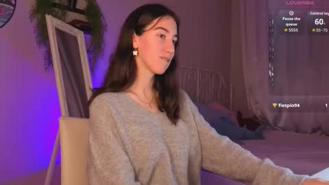 Snapshot of belle_via chatting on September 2025 04:08:02 PM Bella online show from September 2025 04:08:02 PM