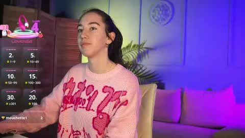 Snapshot of belle_via chatting on September 2025 03:39:01 PM Bella online show from September 2025 03:39:01 PM