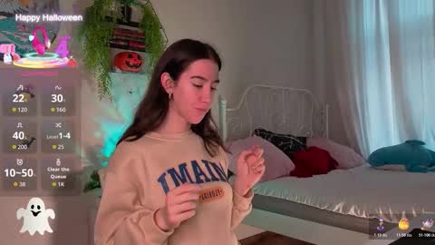 Snapshot of belle_via chatting on November 2025 10:17:01 AM Bella online show from November 2025 10:17:01 AM