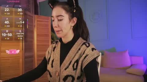 Snapshot of belle_via chatting on December 2025 04:02:01 PM Bella online show from December 2025 04:02:01 PM