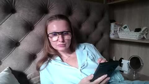 Amelia online show from October 2025 11:24:01 AM