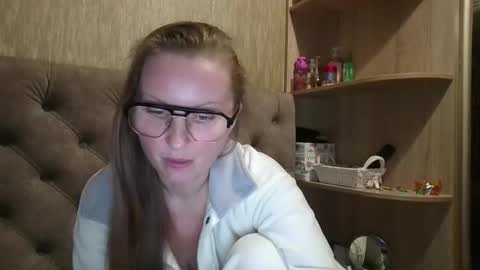 Amelia online show from November 2025 04:33:01 PM