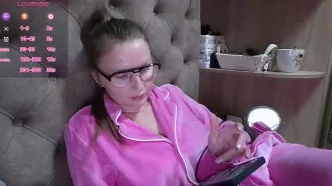 Amelia online show from March 2026 06:51:02 PM