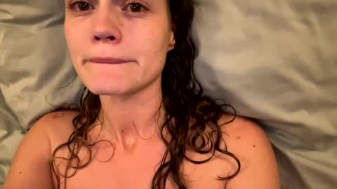 BELLE   online show from February 2025 01:22:01 PM