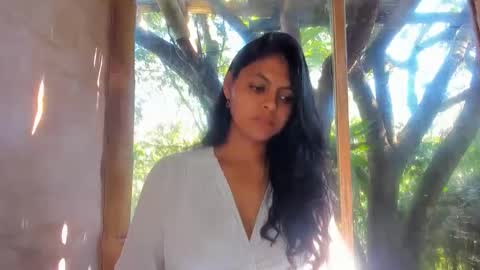 Snapshot of bellezacosmica chatting on April 2026 01:23:01 PM bellezacosmica online show from April 2026 01:23:01 PM