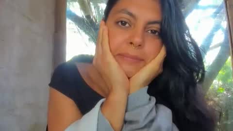 Snapshot of bellezacosmica chatting on May 2026 02:25:01 PM bellezacosmica online show from May 2026 02:25:01 PM
