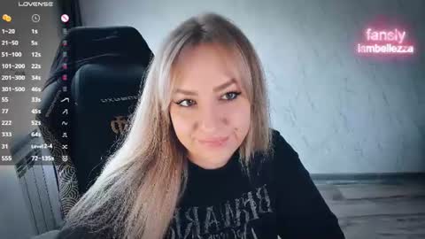 Your Annabelle Wolf  online show from July 2026 09:27:01 AM