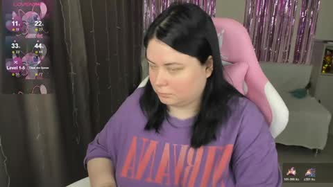 Snapshot of bellybooxo chatting on May 2026 08:10:01 AM LinaBoo online show from May 2026 08:10:01 AM