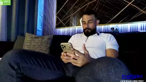 Snapshot of ben_blaze chatting on May 2026 10:05:02 PM BEN online show from May 2026 10:05:02 PM