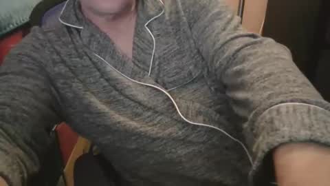 Snapshot of bendrinkin chatting on May 2026 01:22:01 AM bendrinkin online show from May 2026 01:22:01 AM