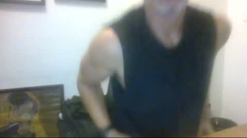 benedett22 online show from May 2026 05:33:01 PM