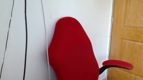 benjamin_isaac online show from October 2025 01:14:01 PM