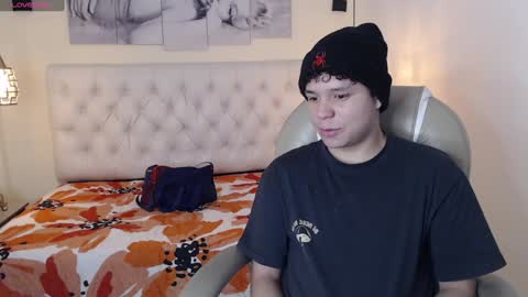 BENJAMIN online show from January 2025 07:59:02 PM