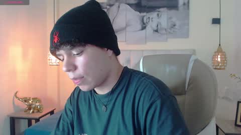 BENJAMIN online show from January 2025 09:25:01 PM