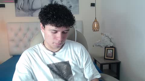 BENJAMIN online show from February 2025 07:55:01 PM