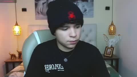 BENJAMIN online show from February 2025 11:41:02 PM