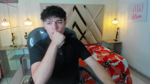 BENJAMIN online show from September 2025 07:37:02 PM