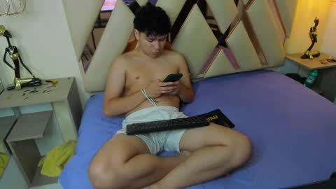 BENJAMIN online show from November 2025 09:48:01 PM