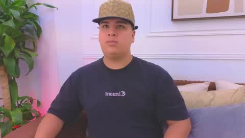 bennett_alejoo online show from April 2026 06:49:02 PM