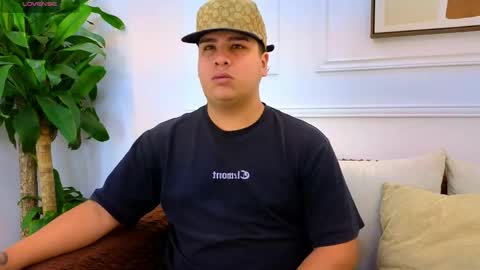 bennett_alejoo online show from May 2026 07:30:02 PM