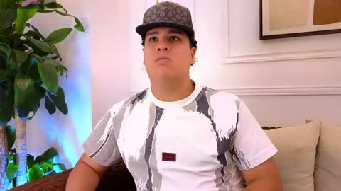 bennett_alejoo online show from May 2026 06:58:01 PM