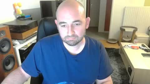 Snapshot of bennn54 chatting on December 2024 05:42:01 PM Ben online show from December 2024 05:42:01 PM