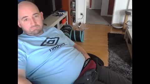 Snapshot of bennn54 chatting on January 2025 09:26:02 AM Ben online show from January 2025 09:26:02 AM