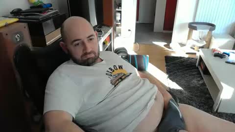 Snapshot of bennn54 chatting on February 2025 12:58:01 PM Ben online show from February 2025 12:58:01 PM