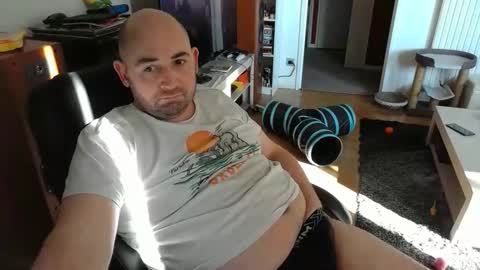 Snapshot of bennn54 chatting on February 2025 11:40:02 AM Ben online show from February 2025 11:40:02 AM