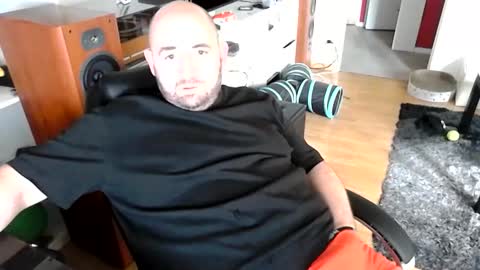 Snapshot of bennn54 chatting on November 2025 11:58:01 AM Ben online show from November 2025 11:58:01 AM